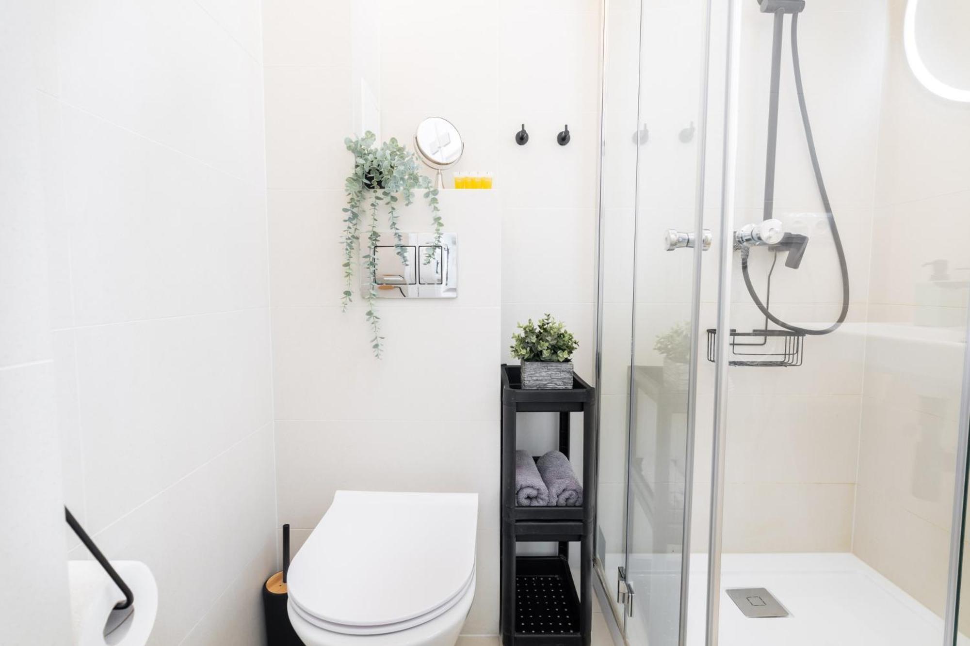 Chopin Apartment Lazienki Park Warsaw Ngoại thất bức ảnh